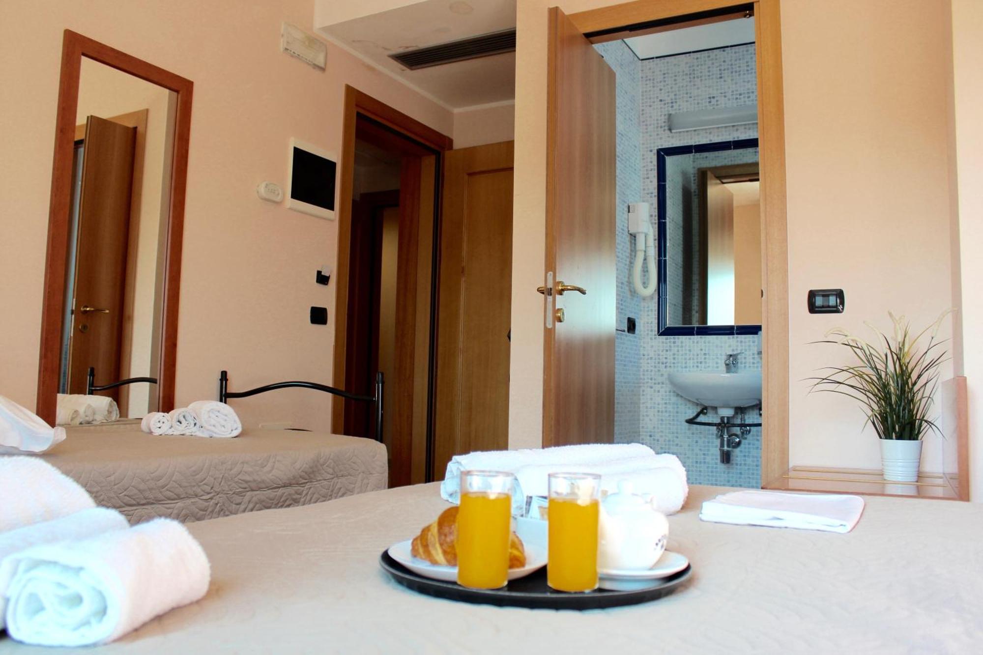 Hotel Jole Cesenatico Kültér fotó