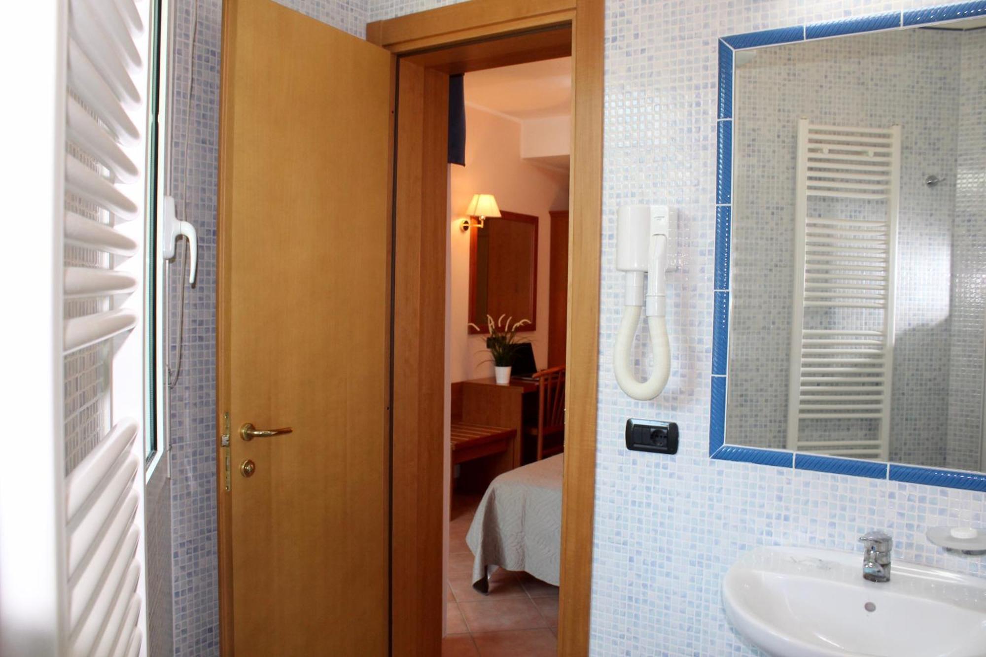 Hotel Jole Cesenatico Kültér fotó