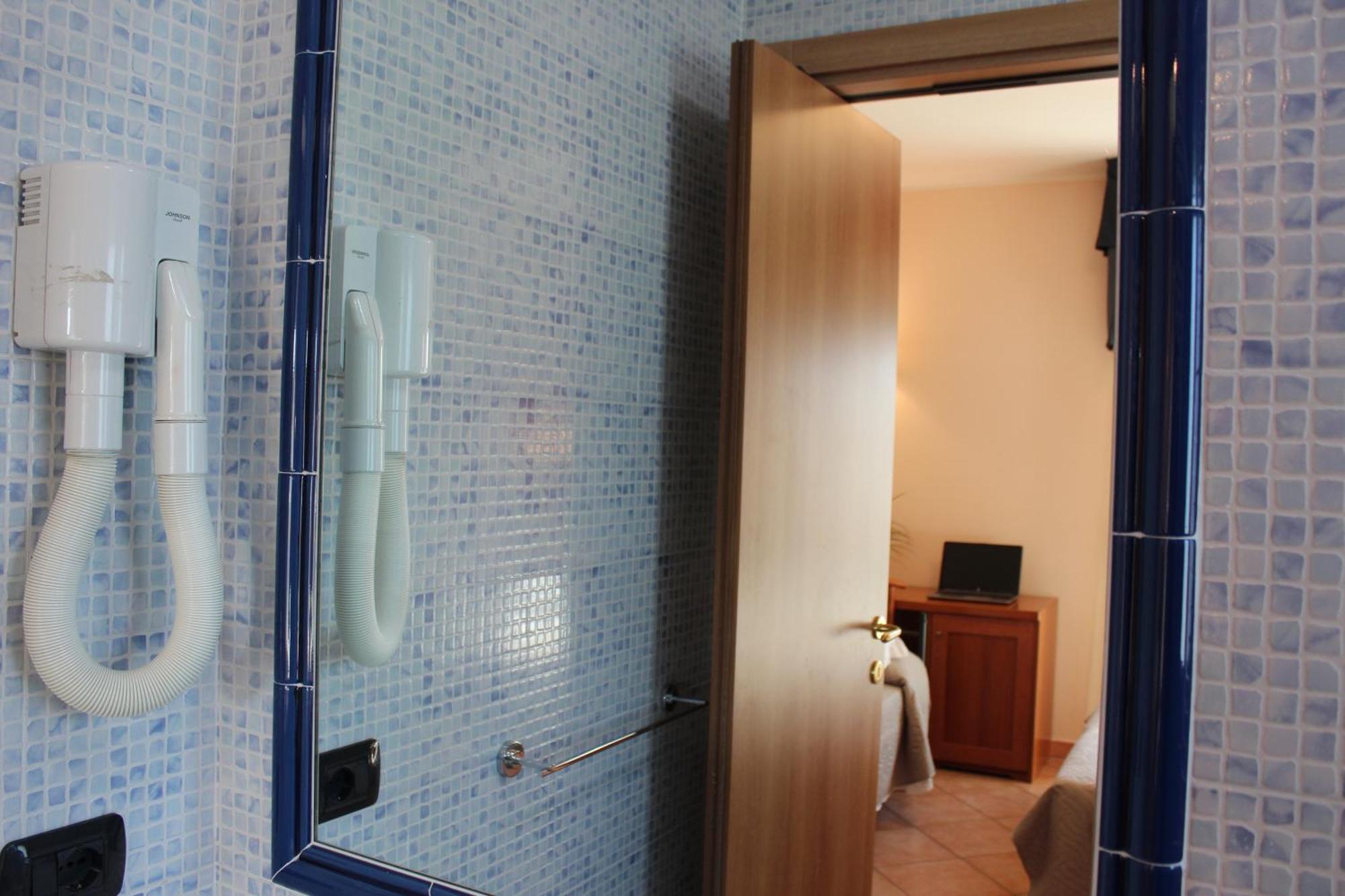 Hotel Jole Cesenatico Kültér fotó