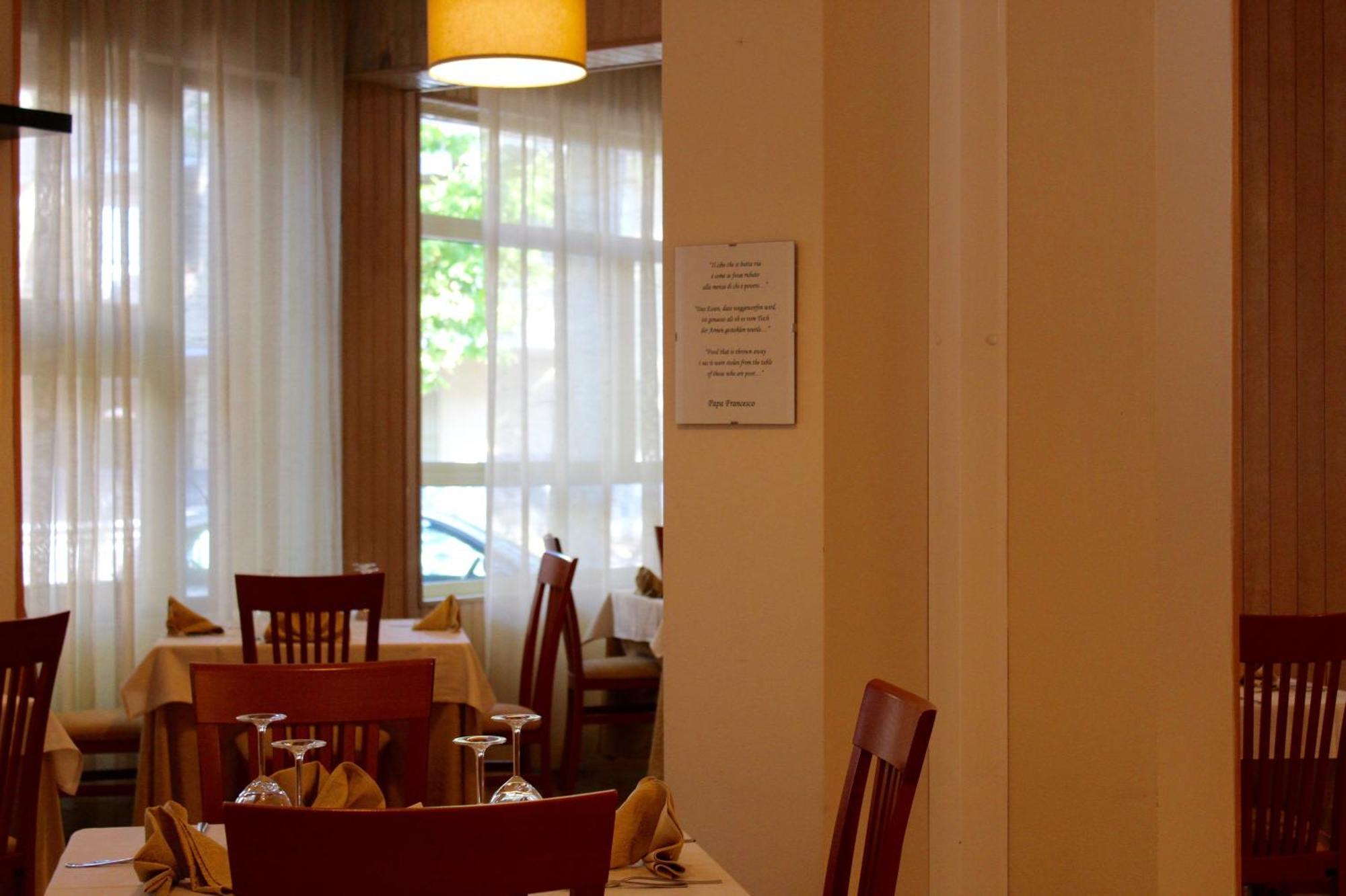 Hotel Jole Cesenatico Kültér fotó